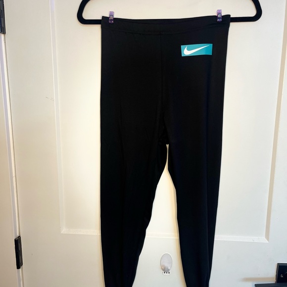 It’s a bundle! Everything listed is all for the price of free shipping - Picture 6 of 6